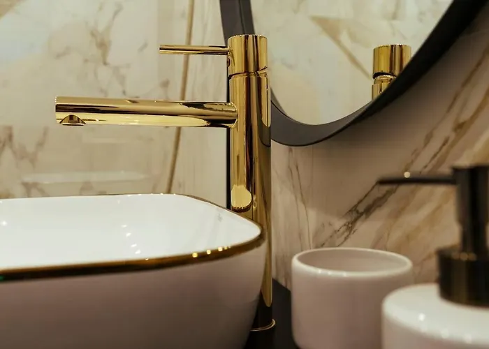 Panoramic - 4br - Piata Unirii * Bukarest