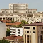Apartment Panoramic - 4br - Piata Unirii *