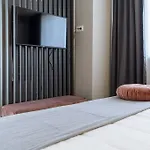 Apartment Panoramic - 4br - Piata Unirii Bucharest