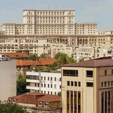 Apartment Panoramic - 4br - Piata Unirii *