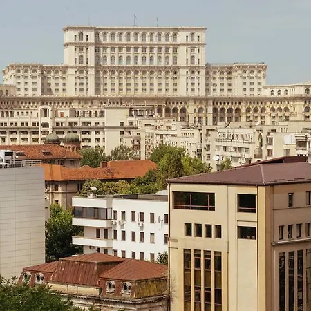 Apartment Panoramic - 4br - Piata Unirii *