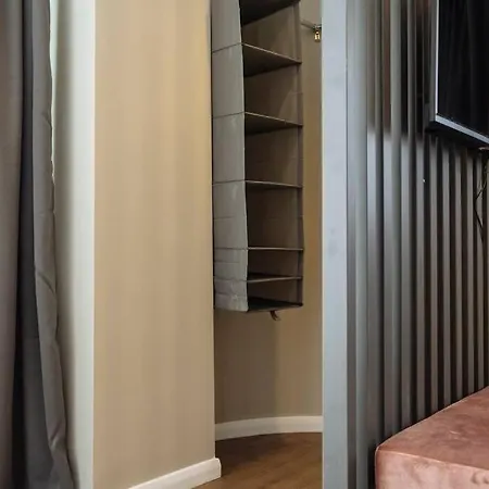 Apartment Panoramic - 4br - Piata Unirii Bucharest