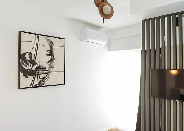 Panoramic - 4br - Piata Unirii * Bucureşti