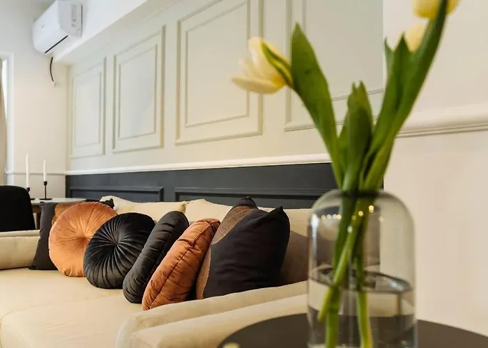 Panoramic - 4br - Piata Unirii דירה