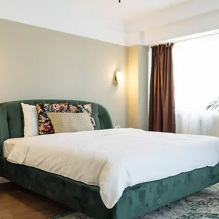 Panoramic - 4br - Piata Unirii דירה