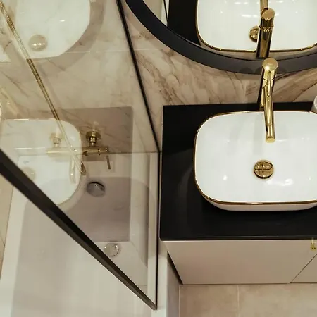 Panoramic - 4br - Piata Unirii דירה *